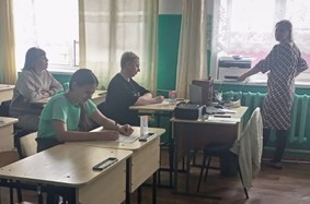 21 марта 2025 года в МОУ Покровская СОШ состоялась ежегодная Всероссийская акция «Сдаем вместе. День сдачи ЕГЭ родителями - На все 100». .